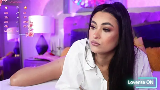 Snapshot of Pretty_Lia_ chatting on September 30, 4:06 am Pretty Lia online show from September 30, 4:06 am