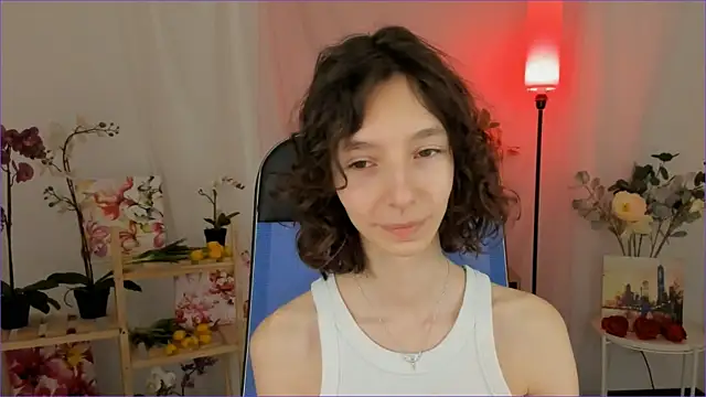 EmmanuellBrown online show from January 8, 4:15 am