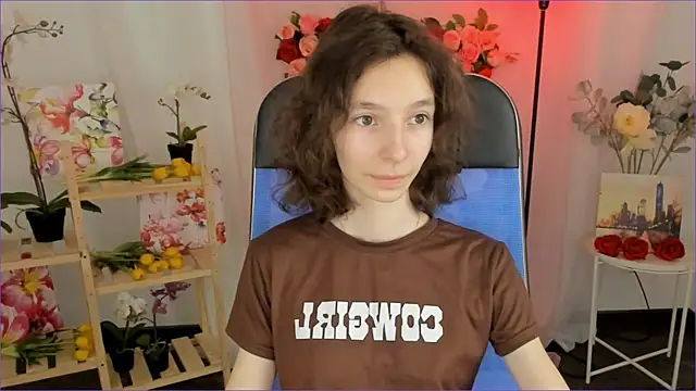 EmmanuellBrown online show from January 14, 4:07 am