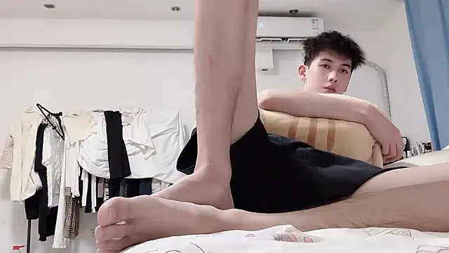 xiaojie2563 online show from November 4, 9:41 am