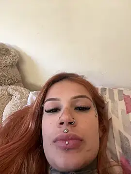 Snapshot of sereiaruiva99 chatting on February 28, 9:27 pm sereiaruiva99 online show from February 28, 9:27 pm