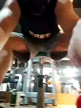 bigbb101011 online show from October 5, 6:12 am