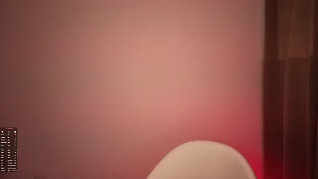 Snapshot of Candela___ chatting on October 20, 9:32 am Candela    online show from October 20, 9:32 am