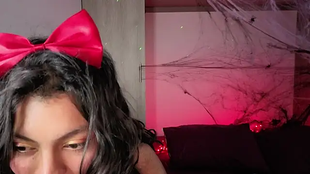 Snapshot of Candela___ chatting on November 1, 3:41 am Candela    online show from November 1, 3:41 am