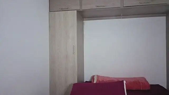 Snapshot of Candela___ chatting on March 21, 8:19 am Candela online show from March 21, 8:19 am