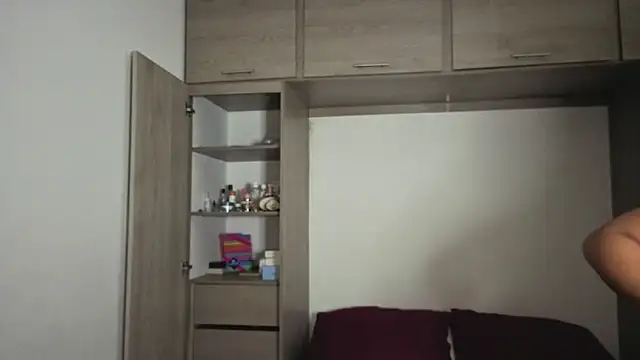 Snapshot of Candela___ chatting on March 25, 1:33 am Candela online show from March 25, 1:33 am