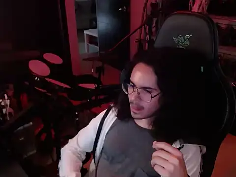 Snapshot of dorrey21 chatting on October 3, 4:15 pm dorrey21 online show from October 3, 4:15 pm