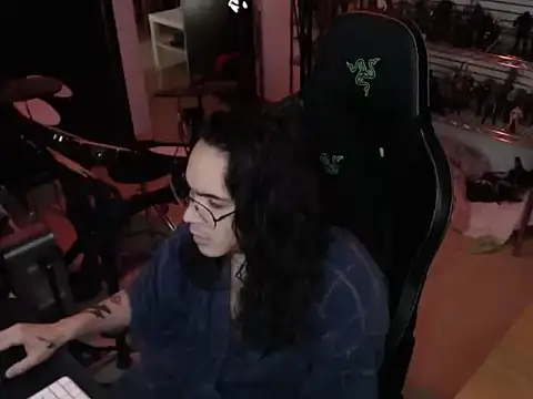 Snapshot of dorrey21 chatting on February 23, 7:11 pm dorrey21 online show from February 23, 7:11 pm