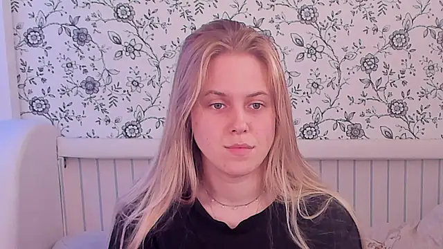 AngelAnty online show from May 11, 4:04 pm