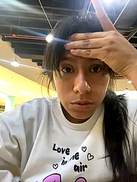 Lili pinkyyy online show from September 13, 4:40 pm