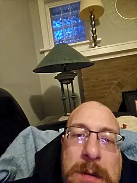 Snapshot of MEAT4urGRILL chatting on February 19, 11:57 pm MEAT4urGRILL online show from February 19, 11:57 pm