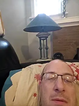 Snapshot of MEAT4urGRILL chatting on February 23, 8:44 pm MEAT4urGRILL online show from February 23, 8:44 pm