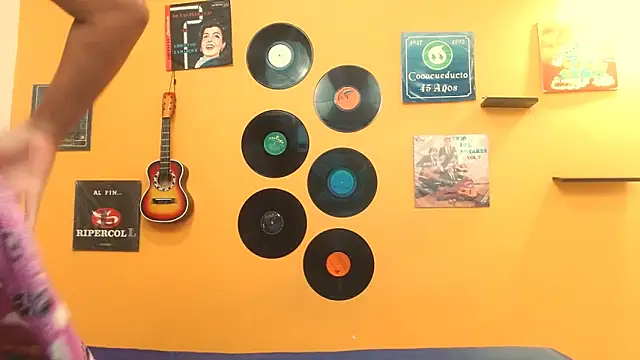 Snapshot of meisevil77 chatting on September 11, 2:55 am meisevil77 online show from September 11, 2:55 am