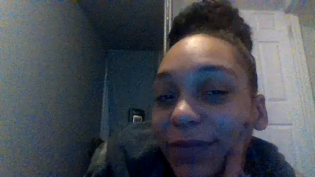 Snapshot of Velvetraexo chatting on April 3, 1:03 am Velvetraexo online show from April 3, 1:03 am