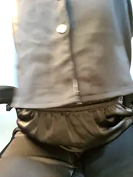 Bee sweet online show from November 28, 7:38 pm