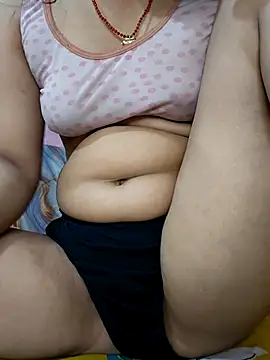 hiddennisha online show from May 5, 1:46 am
