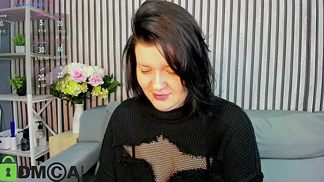 Michele Greenn online show from October 17, 1:09 am