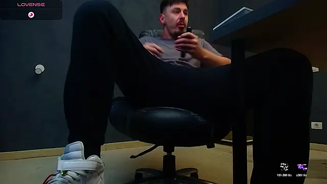 EnzoRace online show from November 13, 5:39 am