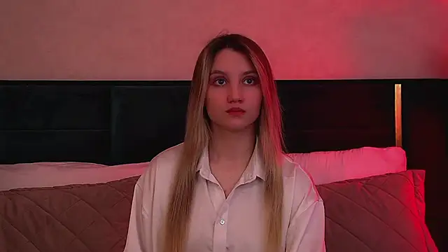 StacyEvances online show from March 21, 6:11 pm