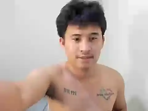 Snapshot of Adim-pinoy146 chatting on August 6, 4:58 am Adim-pinoy146 online show from August 6, 4:58 am