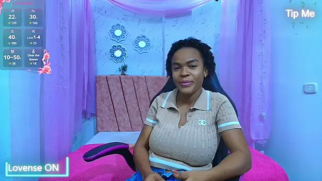 mia  thomson  online show from May 17, 12:41 am