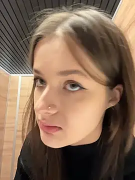 Snapshot of KittyQueeny chatting on September 29, 2:11 pm KittyQueeny online show from September 29, 2:11 pm