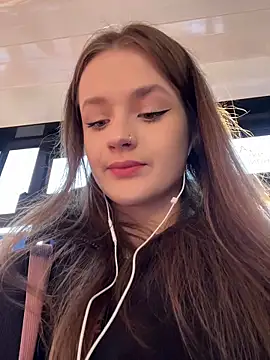 Snapshot of KittyQueeny chatting on September 30, 2:11 pm KittyQueeny online show from September 30, 2:11 pm