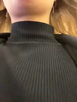 Snapshot of KittyQueeny chatting on October 5, 2:15 pm KittyQueeny online show from October 5, 2:15 pm