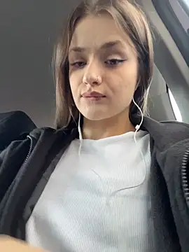 Snapshot of KittyQueeny chatting on October 13, 2:17 pm KittyQueeny online show from October 13, 2:17 pm