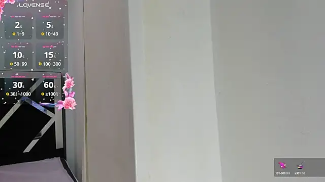 Snapshot of iisabella_noa chatting on October 11, 1:31 pm iisabella noa online show from October 11, 1:31 pm