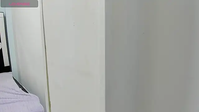 Snapshot of iisabella_noa chatting on October 28, 12:41 pm iisabella noa online show from October 28, 12:41 pm