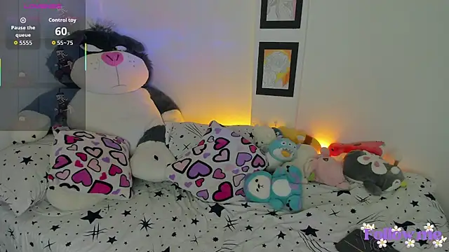 Snapshot of milita_houston chatting on April 14, 5:13 am milita houston online show from April 14, 5:13 am