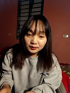 Snapshot of NguyenMyy chatting on January 8, 3:03 pm NguyenMyy online show from January 8, 3:03 pm