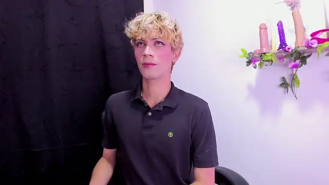 Cooperrosscute233 online show from September 18, 6:54 pm