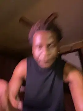 Snapshot of black_Man_dingo chatting on February 10, 11:20 pm black Man dingo online show from February 10, 11:20 pm