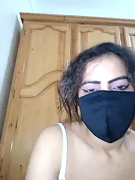 ghadiraa online show from February 7, 1:09 am