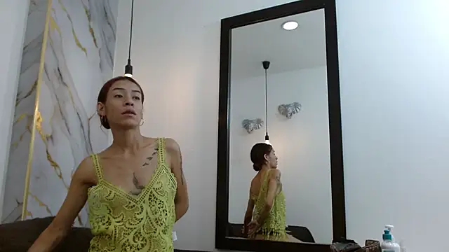 Snapshot of HannaHot_69 chatting on March 5, 11:39 am HannaHot 69 online show from March 5, 11:39 am