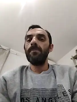 hotmen83 online show from October 24, 9:00 pm