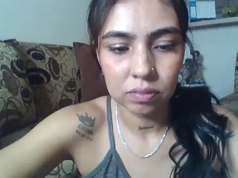 EmmaSplycer02 online show from April 7, 3:07 am