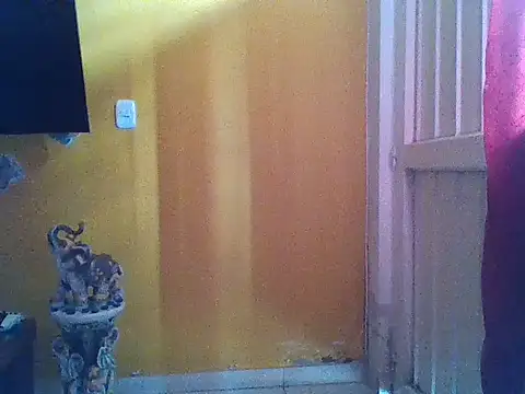 EmmaSplycer02 online show from April 22, 7:37 pm