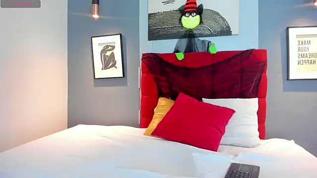 Snapshot of Sex_samantha chatting on October 14, 12:50 pm Sex samantha online show from October 14, 12:50 pm