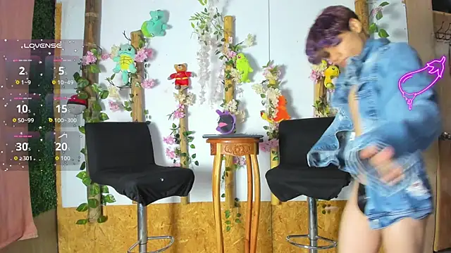 Snapshot of spicy_adonhis chatting on September 28, 9:58 am spicy adonhis online show from September 28, 9:58 am