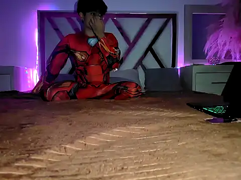 Snapshot of spicy_adonhis chatting on November 1, 12:45 am spicy adonhis online show from November 1, 12:45 am