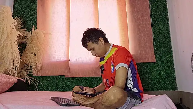 spicy adonhis online show from March 20, 12:54 pm