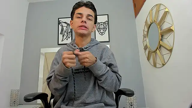 Snapshot of owen__johnson chatting on October 9, 11:19 am owen johnson online show from October 9, 11:19 am