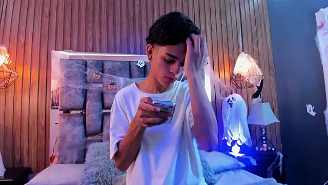 owen  johnson online show from November 2, 11:45 am