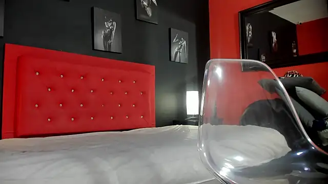 lilyth adam online show from September 19, 7:36 pm