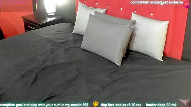 lilyth adam online show from February 2, 7:34 pm