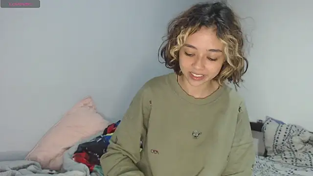 brisazanes online show from November 1, 10:28 am