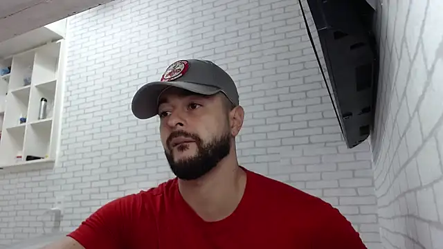 BombeiroHotx online show from March 16, 10:03 pm